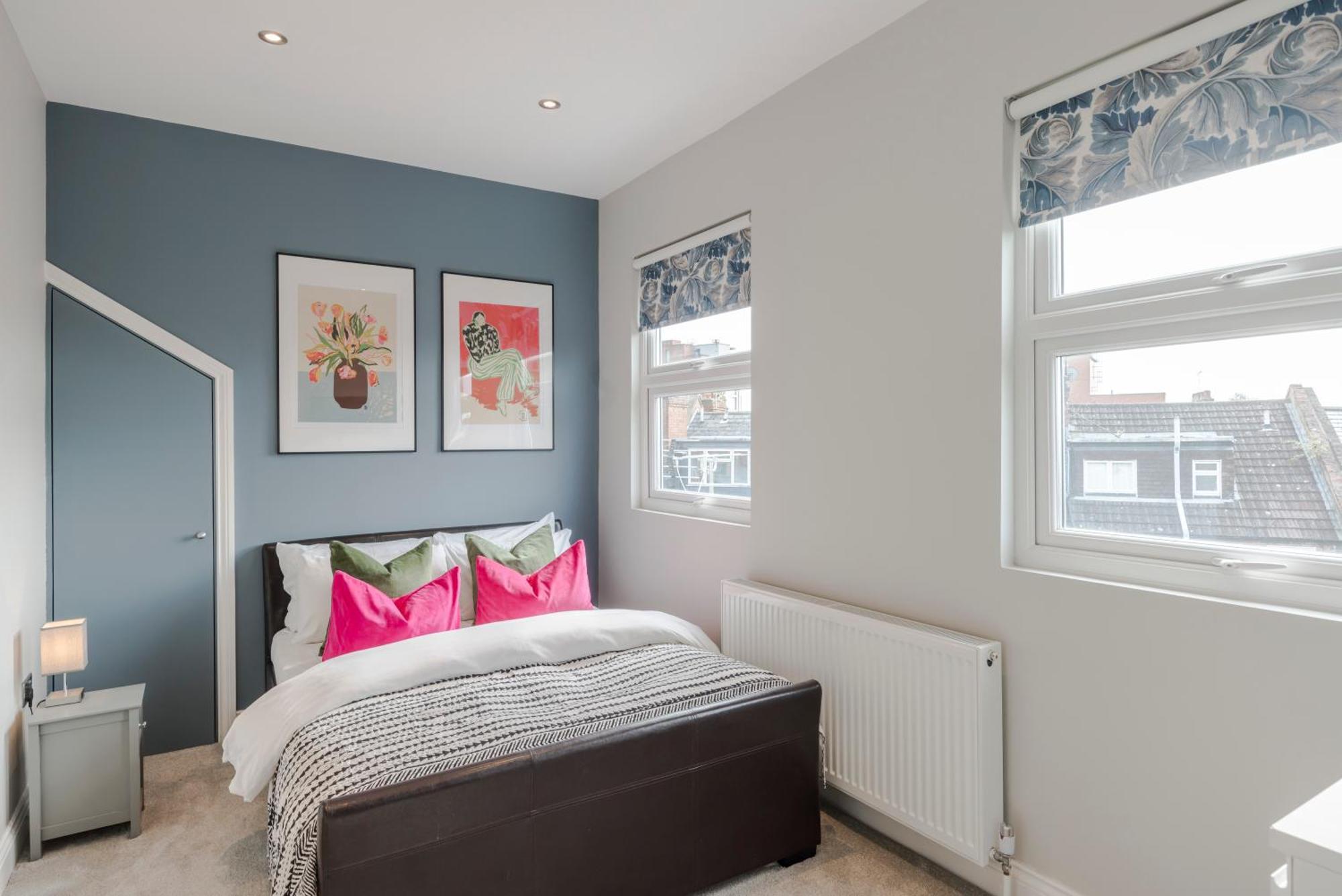Stunning 3 Bed Duplex Apartment In The Heart Of West Hampstead London Exteriör bild