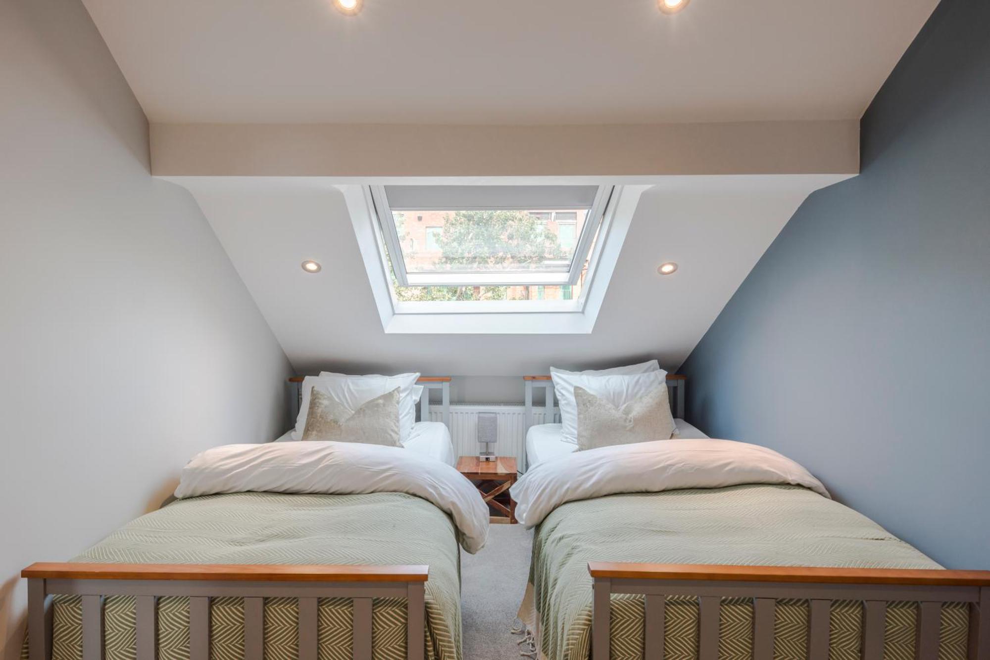 Stunning 3 Bed Duplex Apartment In The Heart Of West Hampstead London Exteriör bild