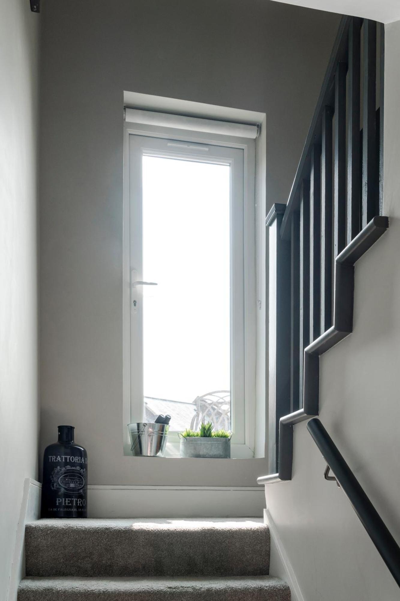 Stunning 3 Bed Duplex Apartment In The Heart Of West Hampstead London Exteriör bild
