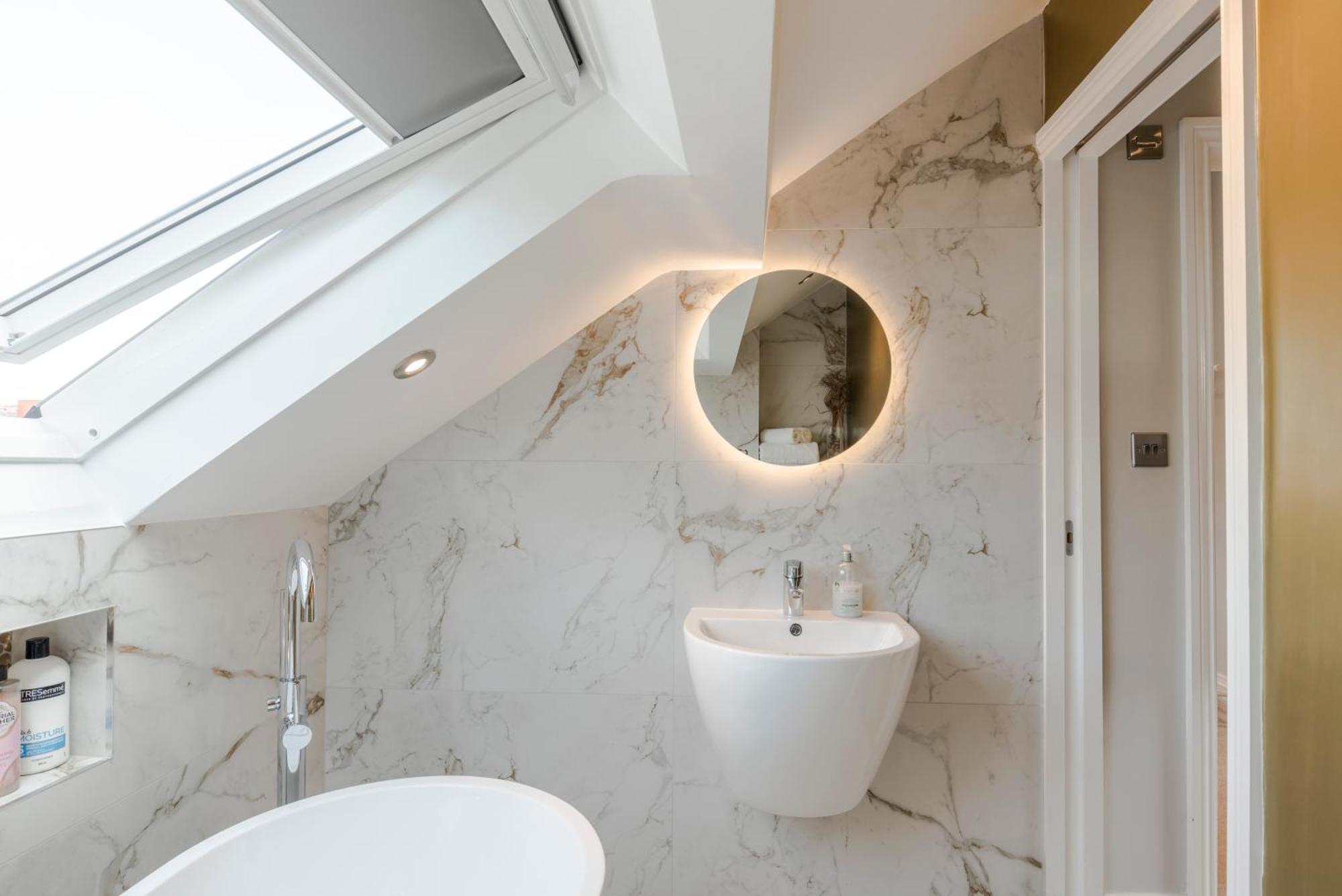 Stunning 3 Bed Duplex Apartment In The Heart Of West Hampstead London Exteriör bild